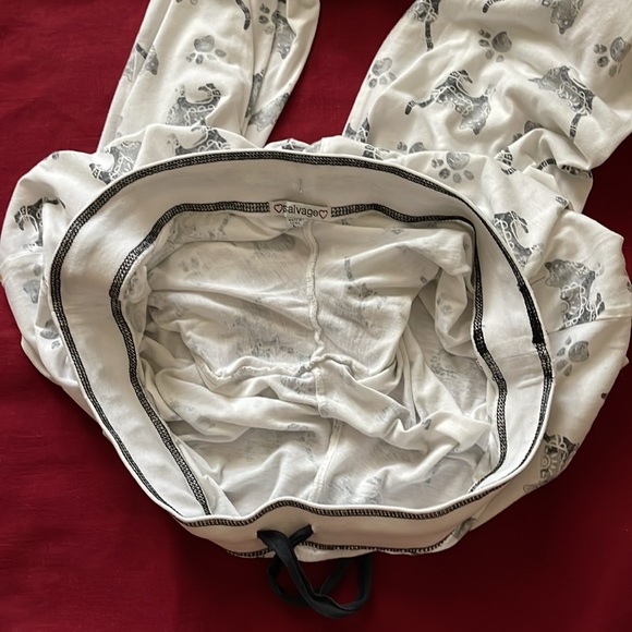 PJ Salvage Sz L Cuffed White & Black Cat Print Pajama Pants Only - Picture 7 of 13